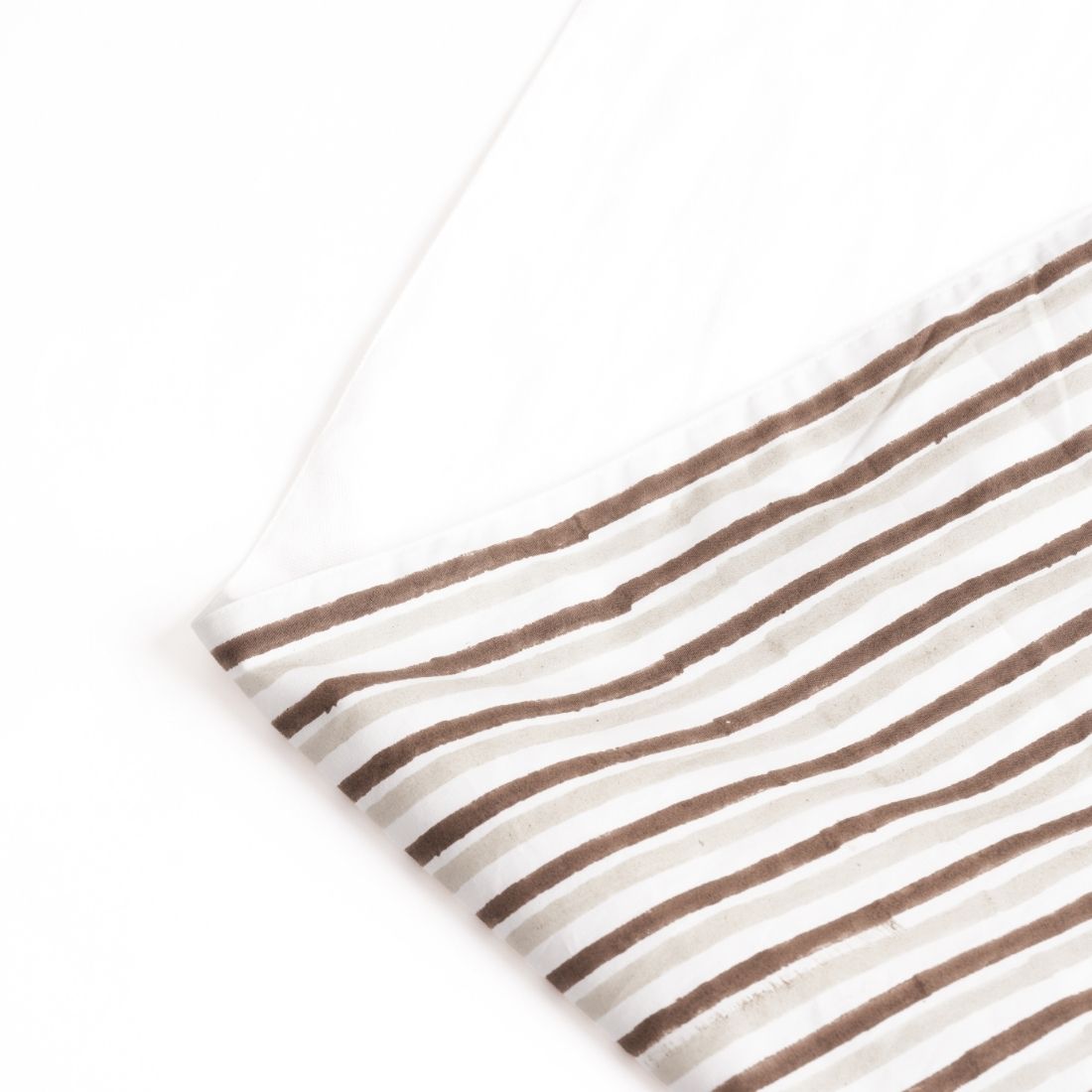 Walnut Grove Table Runner