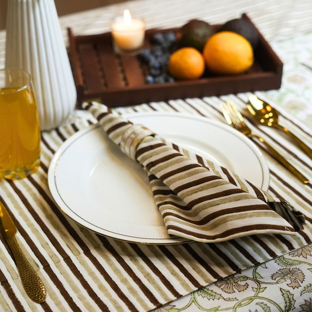 Walnut Grove Napkin Set of 4